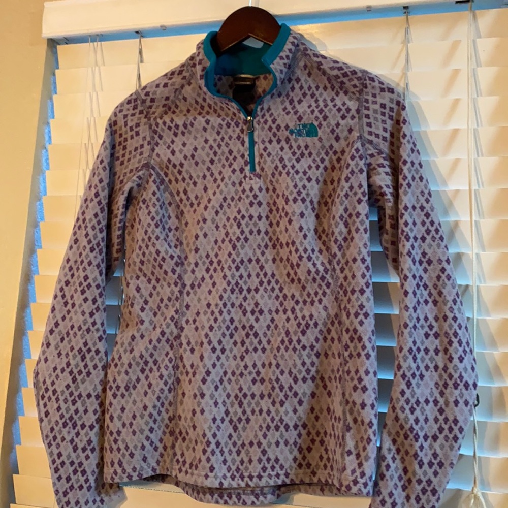 North Face Women’s light fleece 3/4 zip Gray/purple tones with green teal trim